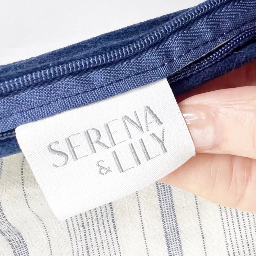Serena & Lily‎ Bedwell Pillow Cover 20x20 Navy